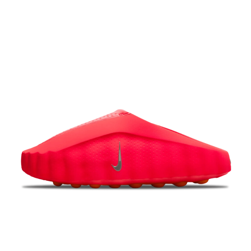 Nike Mind 001 Slide Solar Red